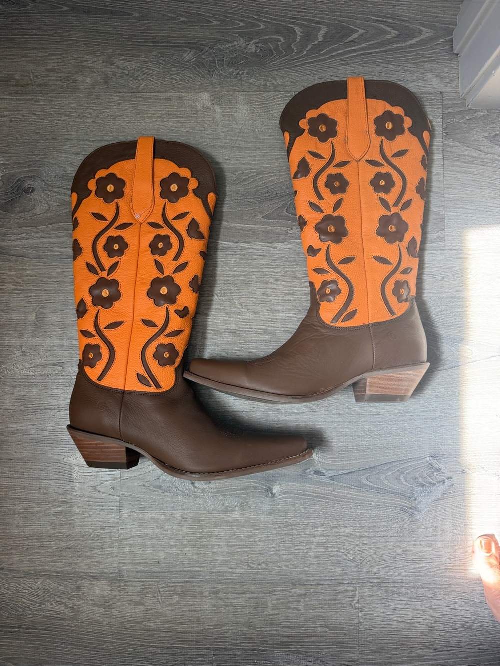 Dingo Brown and Orange Floral Western Boots - Women NEVER WORN